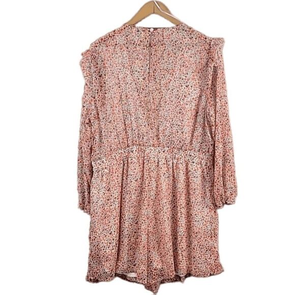 Blue Rain, Floral V Neck Elastic Waist Romper-Size 1X - Picture 2 of 7